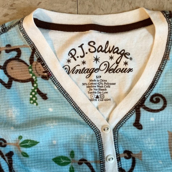 PJ Salvage Women's Vintage Velour Monkey Henley Sleep Shirt Gown Size XS - Picture 2 of 2